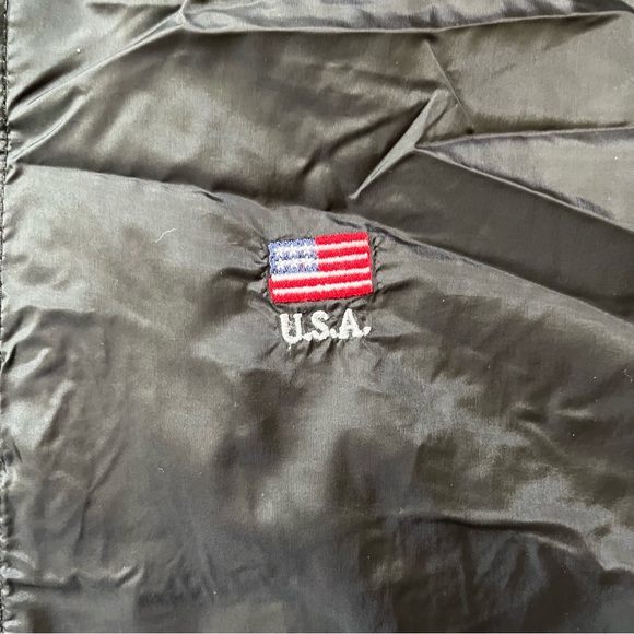 Brandy Melville Black USA flag Lightweight Hooded Windbreaker size Medium 20x23 - Picture 4 of 7